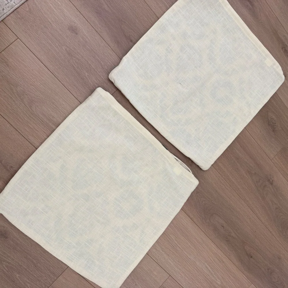 J6 Moss & Willow Sally Embroidery Pillow Covers Set of 2 Blue Green Floral 20x20